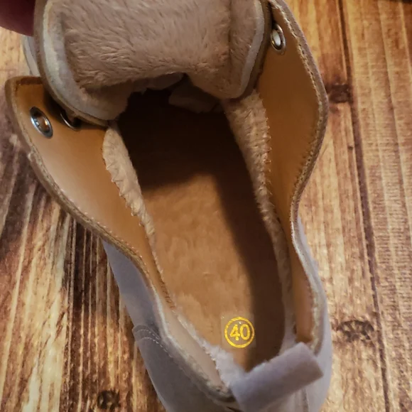 Fashion casual Sneakers Taupe faux fur lined casual comfort mid ankle high tops - Picture 4 of 9